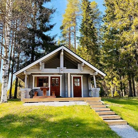 Hotel Huhtaniemen Moekkikylae à Veteli Extérieur photo