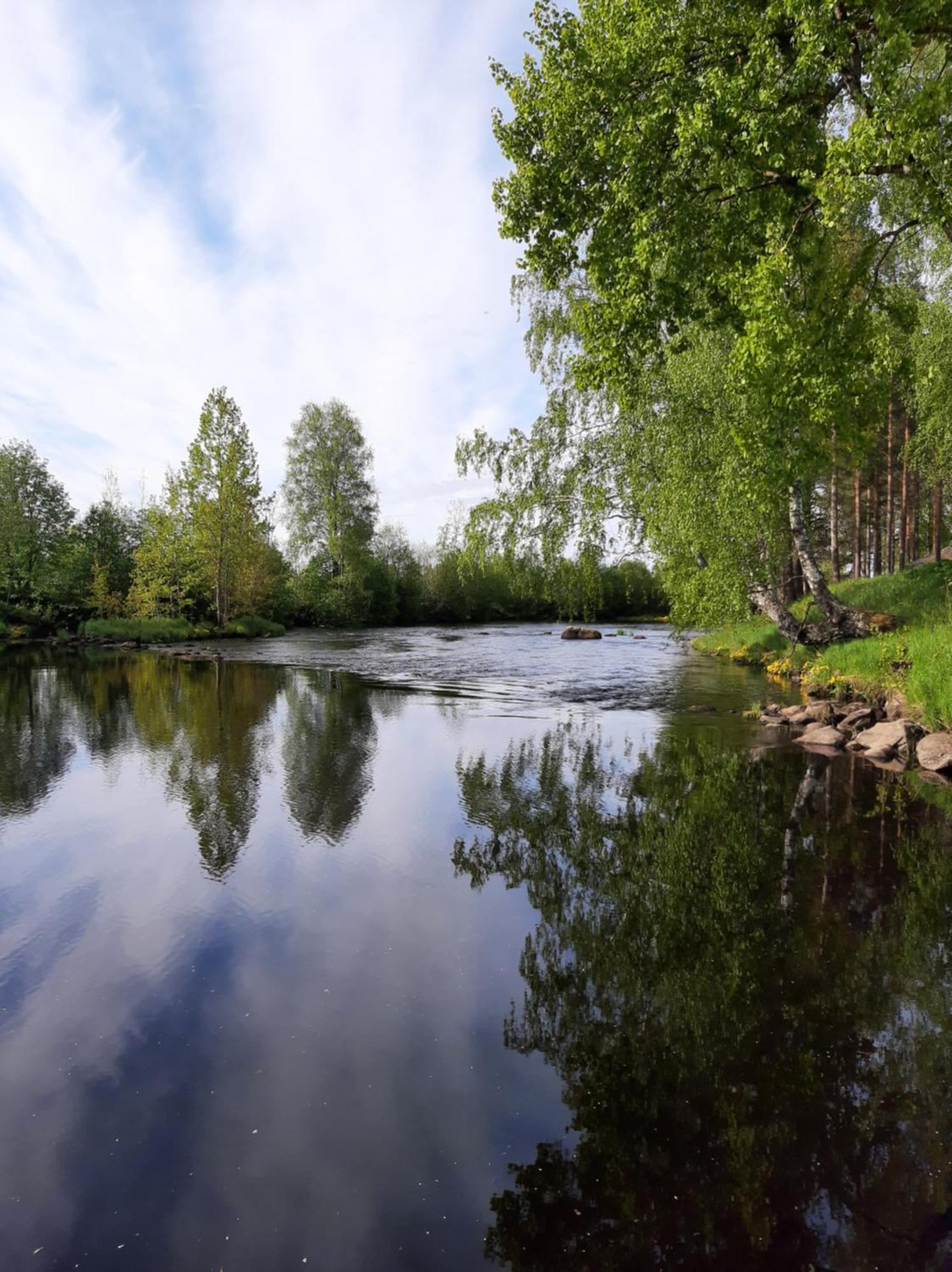 Hotel Huhtaniemen Moekkikylae à Veteli Extérieur photo