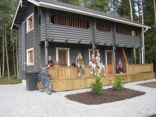 Hotel Huhtaniemen Moekkikylae à Veteli Extérieur photo
